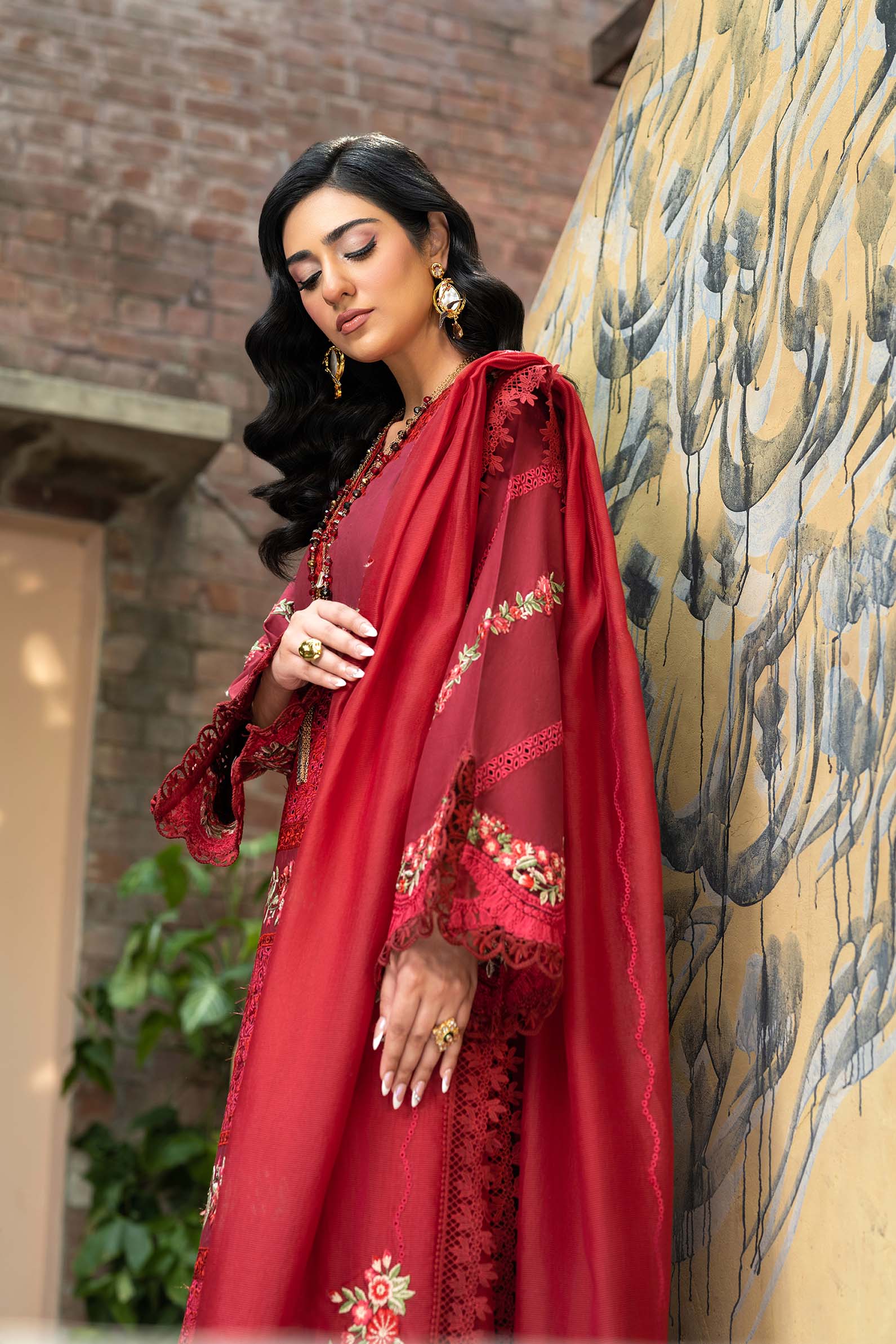 Maryam Hussain | Luxury Lawn 25 | Amal by Maria Faisal - Registered Vendor of : Maryam Hussain - type : Ladies Clothes - 100% original wedding dresses