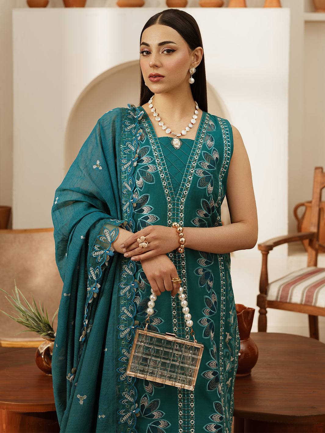 Mahnur | Florence Luxury Lawn 25 | LANA by Maria Faisal - Registered Vendor of : Mahnur - type : Ladies Clothes - 100% original wedding dresses