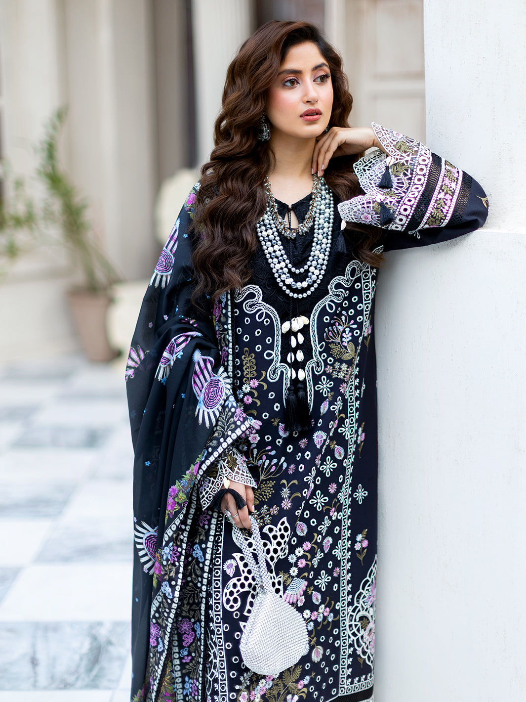 Mahnur | Sophie Luxury Lawn 25 | Lila by Maria Faisal - Registered Vendor of : Mahnur - type : Ladies Clothes - 100% original wedding dresses