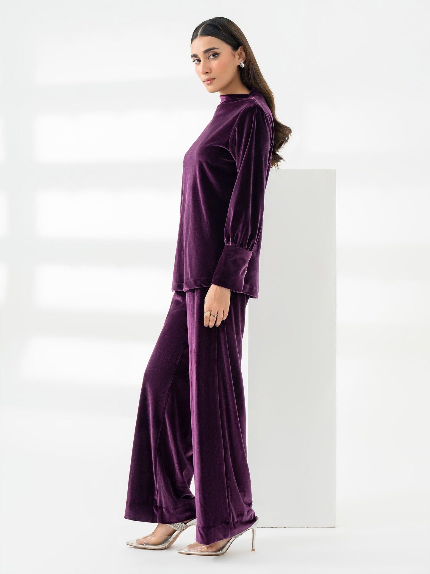 Lime Light | Velvet Pret | V-01 - Ladies Clothes 