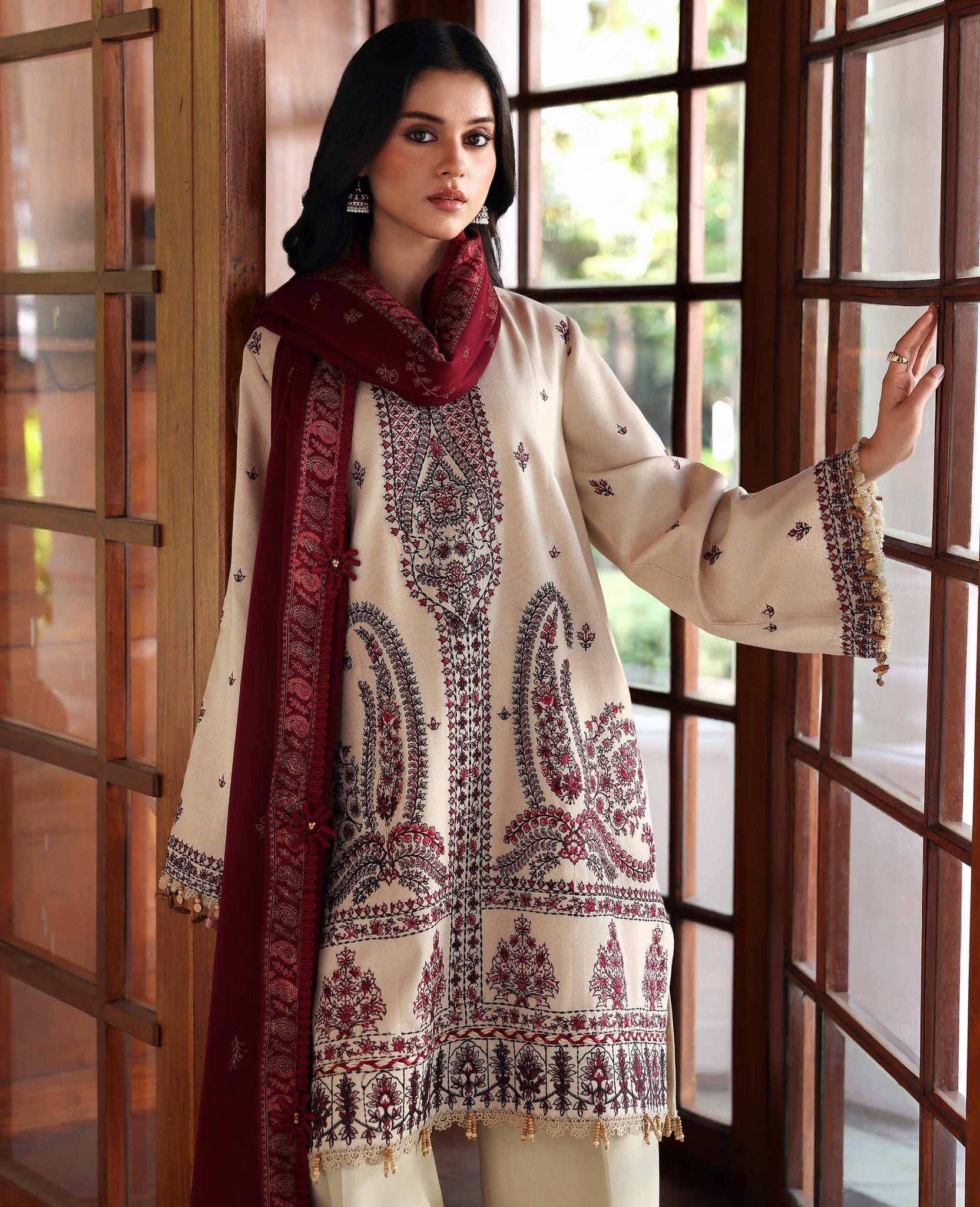Liora – authentic Pakistani dress from the Amaris Luxury Shawl 25 collection for women in the UK