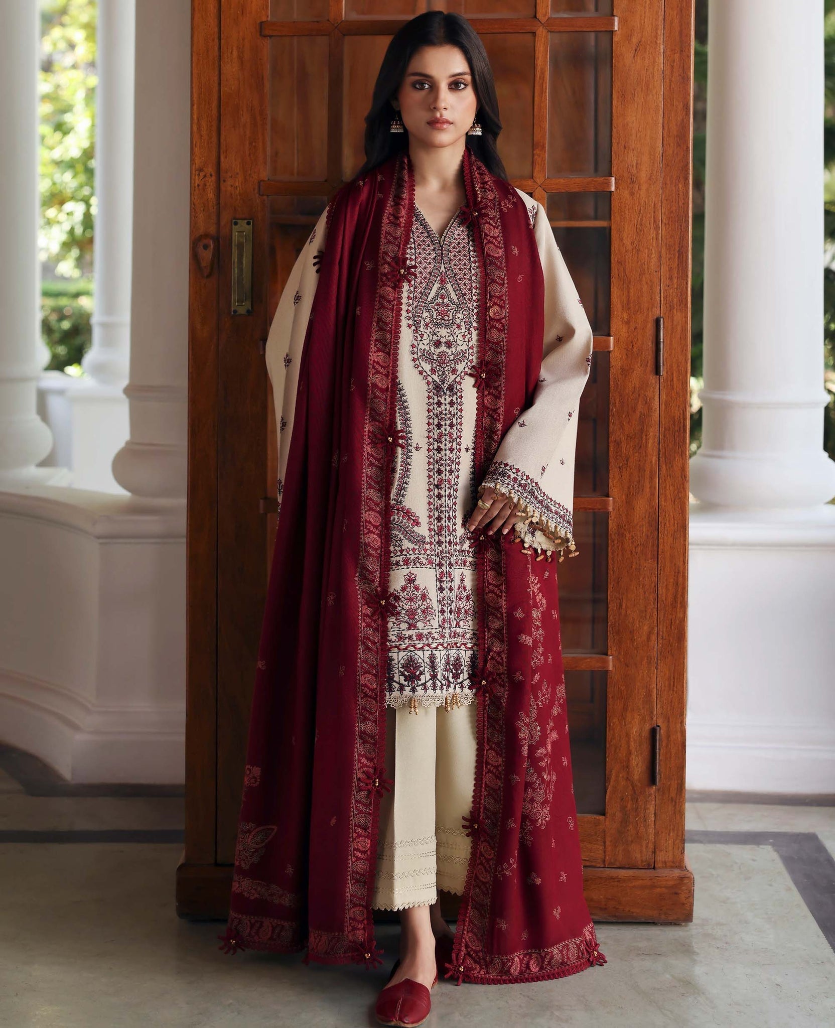 Liora – authentic Pakistani dress from the Amaris Luxury Shawl 25 collection for women in the UK