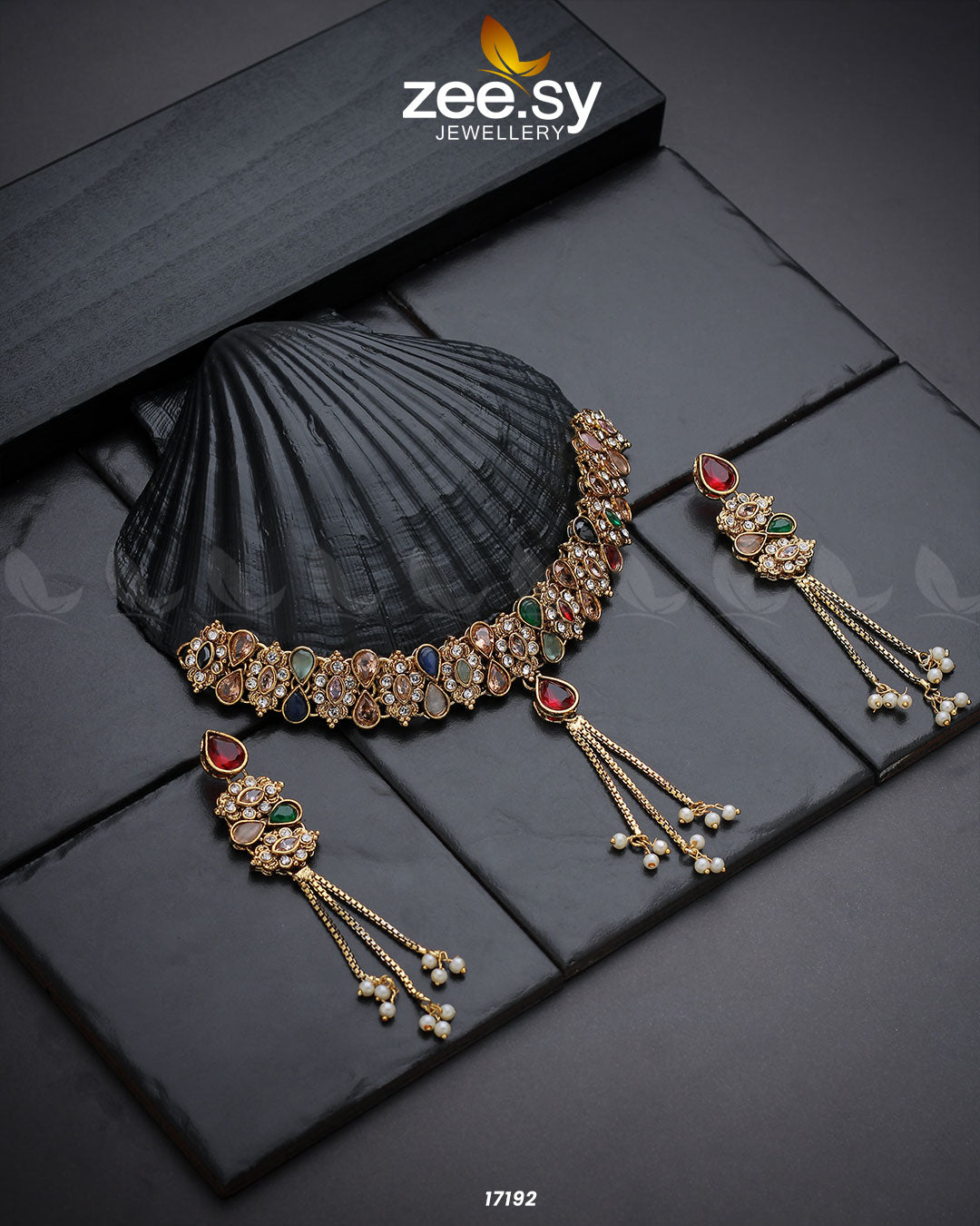 Lustrous Gemstones Necklace - Necklace Sets 