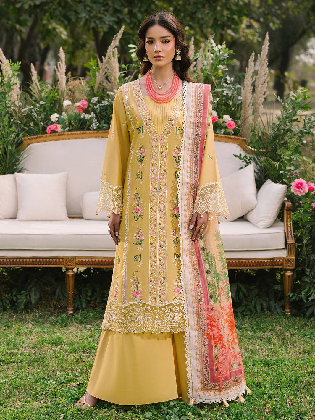 Mahnur | Dahlia Luxury Lawn 25 | Lya by Maria Faisal - Registered Vendor of : Mahnur - type : Ladies Clothes - 100% original wedding dresses