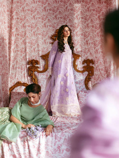 Mahnur | Sophie Luxury Lawn 25 | Lyrell by Maria Faisal - Registered Vendor of : Mahnur - type : Ladies Clothes - 100% original wedding dresses