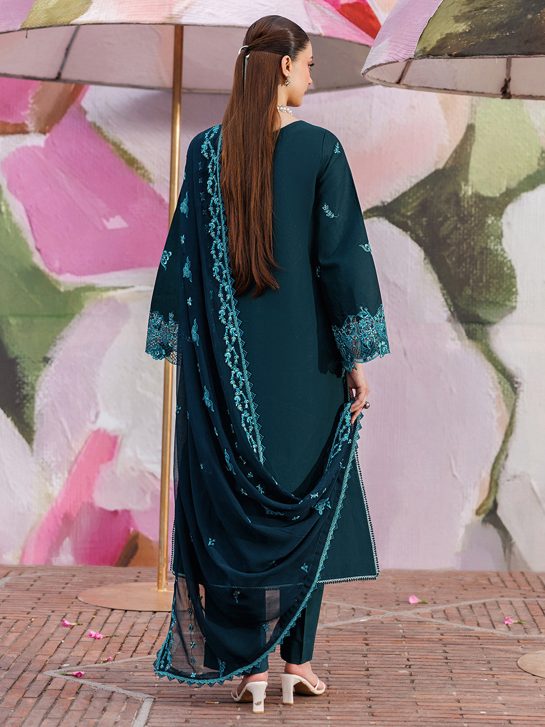 Mahnur | Morbagh Luxury Lawn 26 | M-04 - Luxury Dress - available at Maria Faisal in UK and USA.