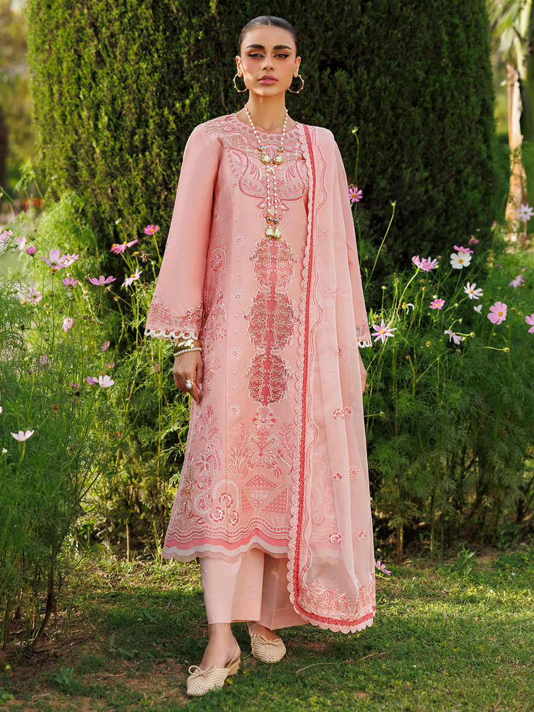Mahnur | Morbagh Luxury Lawn 26 | M-05 - Luxury Dress - available at Maria Faisal in UK and USA.