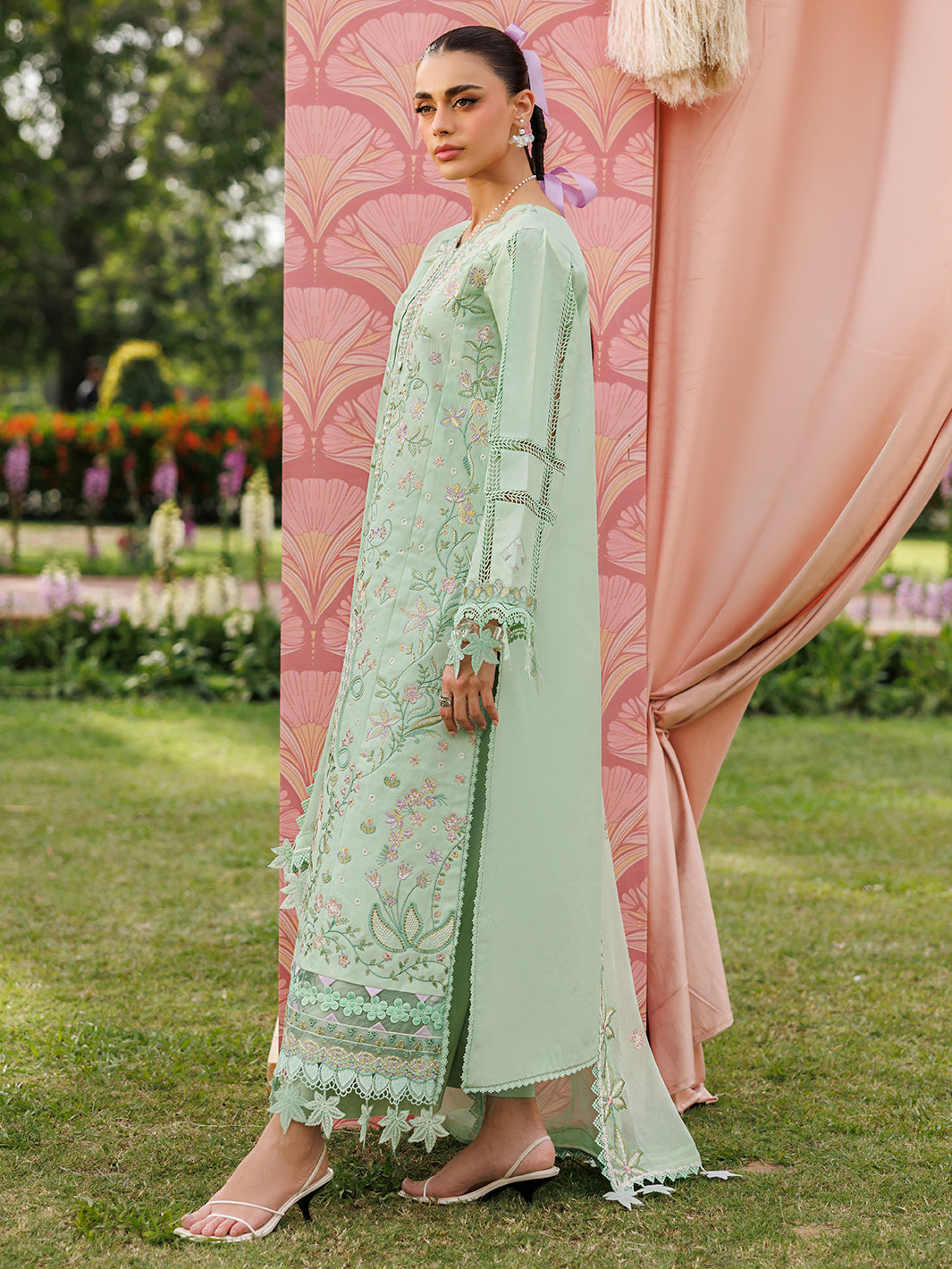 Mahnur | Morbagh Luxury Lawn 26 | M-06 - Luxury Dress - available at Maria Faisal in UK and USA.