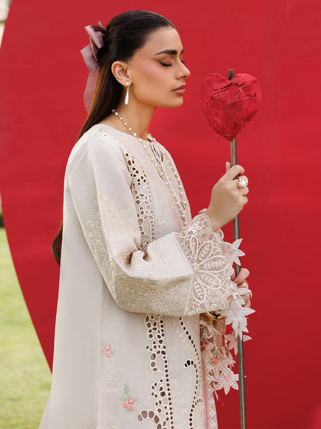 Mahnur | Morbagh Luxury Lawn 26 | M-07 - Luxury Dress - available at Maria Faisal in UK and USA.