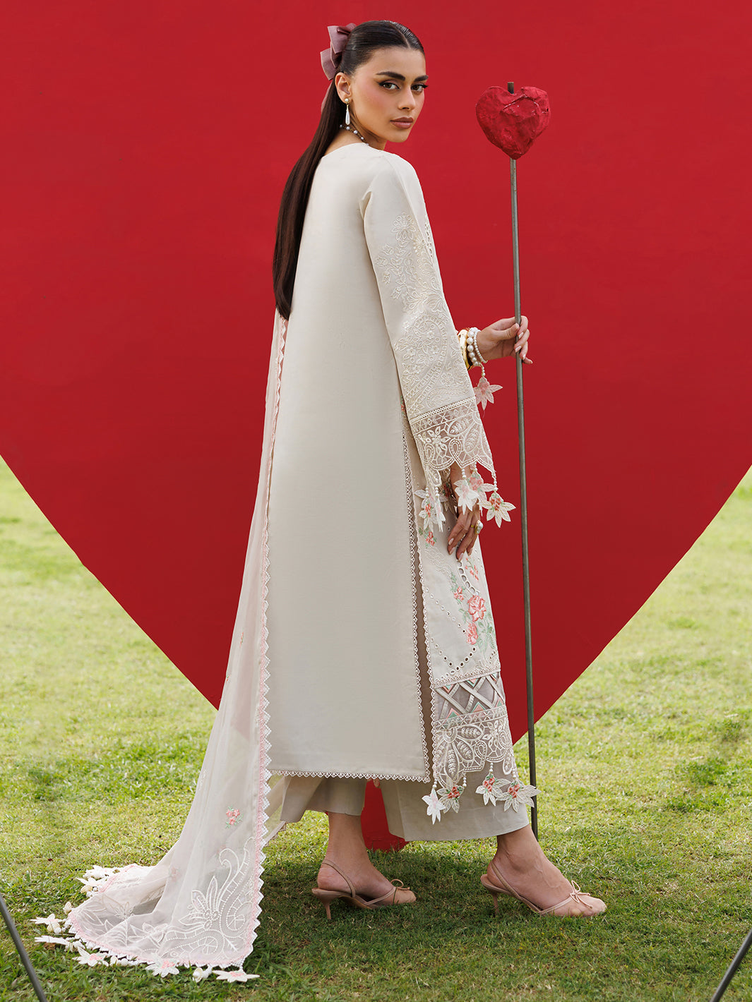 Mahnur | Morbagh Luxury Lawn 26 | M-07 - Luxury Dress - available at Maria Faisal in UK and USA.