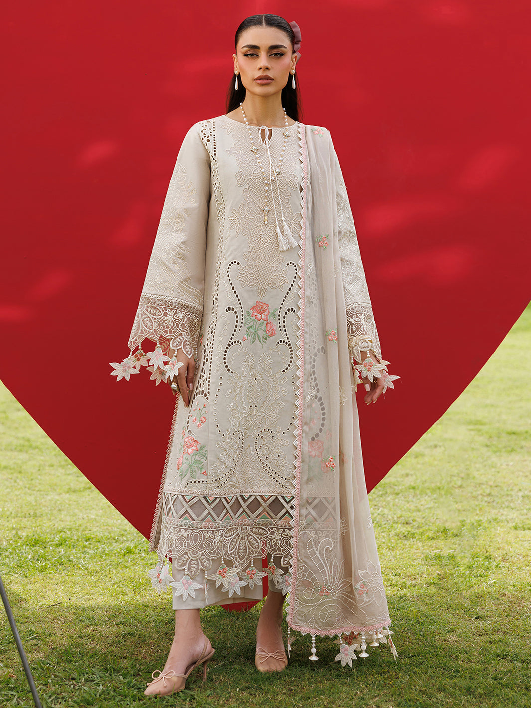 Mahnur | Morbagh Luxury Lawn 26 | M-07 - Luxury Dress - available at Maria Faisal in UK and USA.