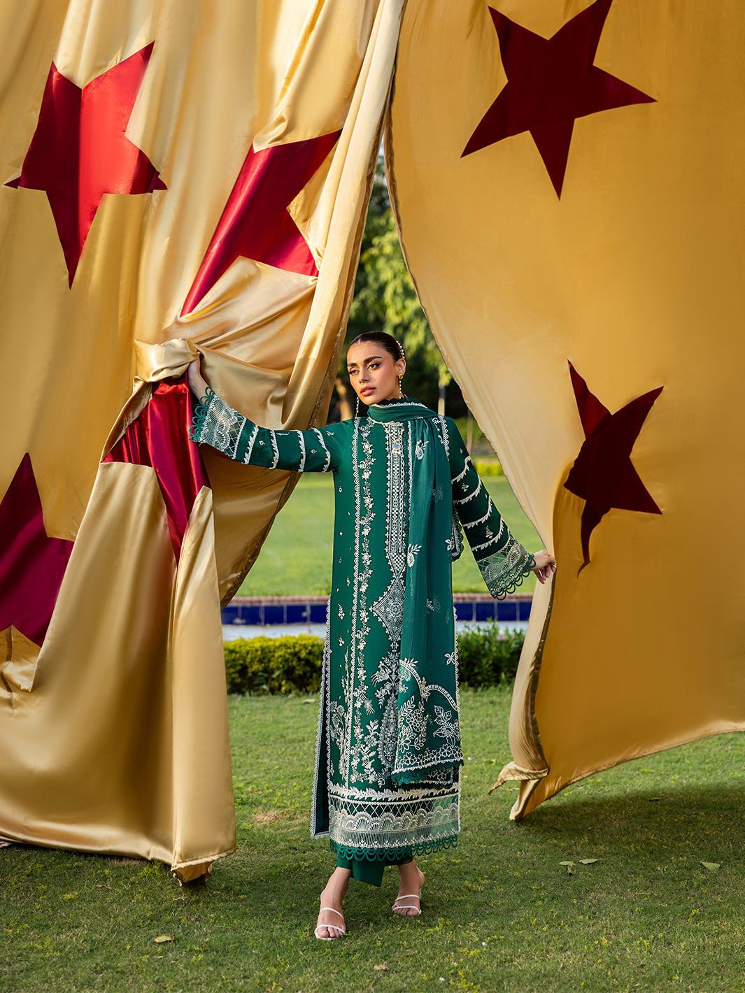 Mahnur | Morbagh Luxury Lawn 26 | M-09 - Luxury Dress - available at Maria Faisal in UK and USA.