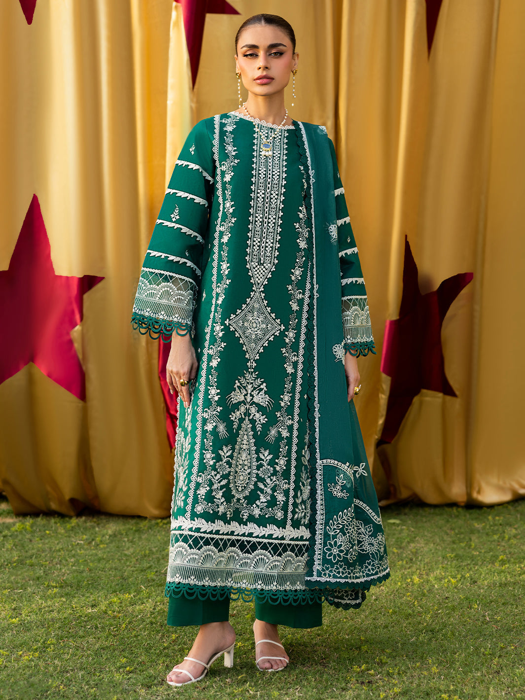 Mahnur | Morbagh Luxury Lawn 26 | M-09 - Luxury Dress - available at Maria Faisal in UK and USA.