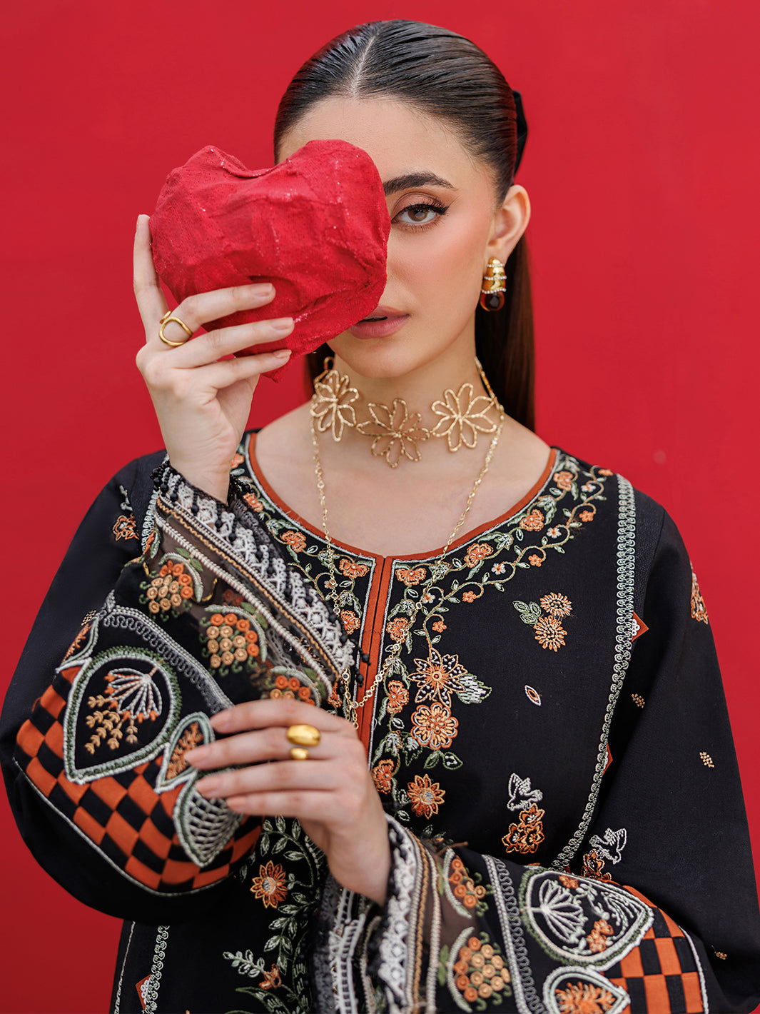 Mahnur | Morbagh Luxury Lawn 26 | M-11 - Luxury Dress - available at Maria Faisal in UK and USA.
