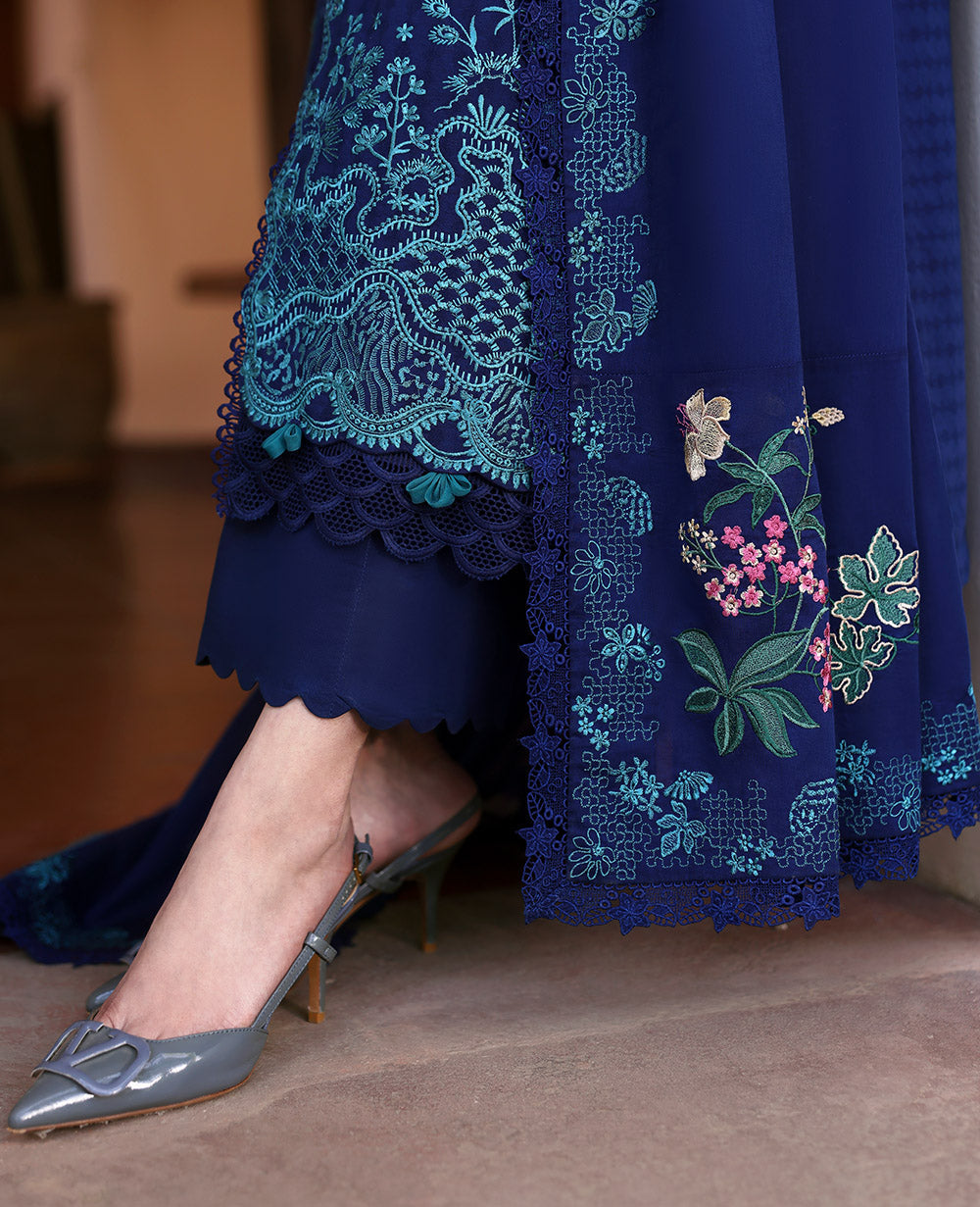 Republic Womenswear | Embroidered Pret | M-156 - Ladies Clothes - Maria Faisal