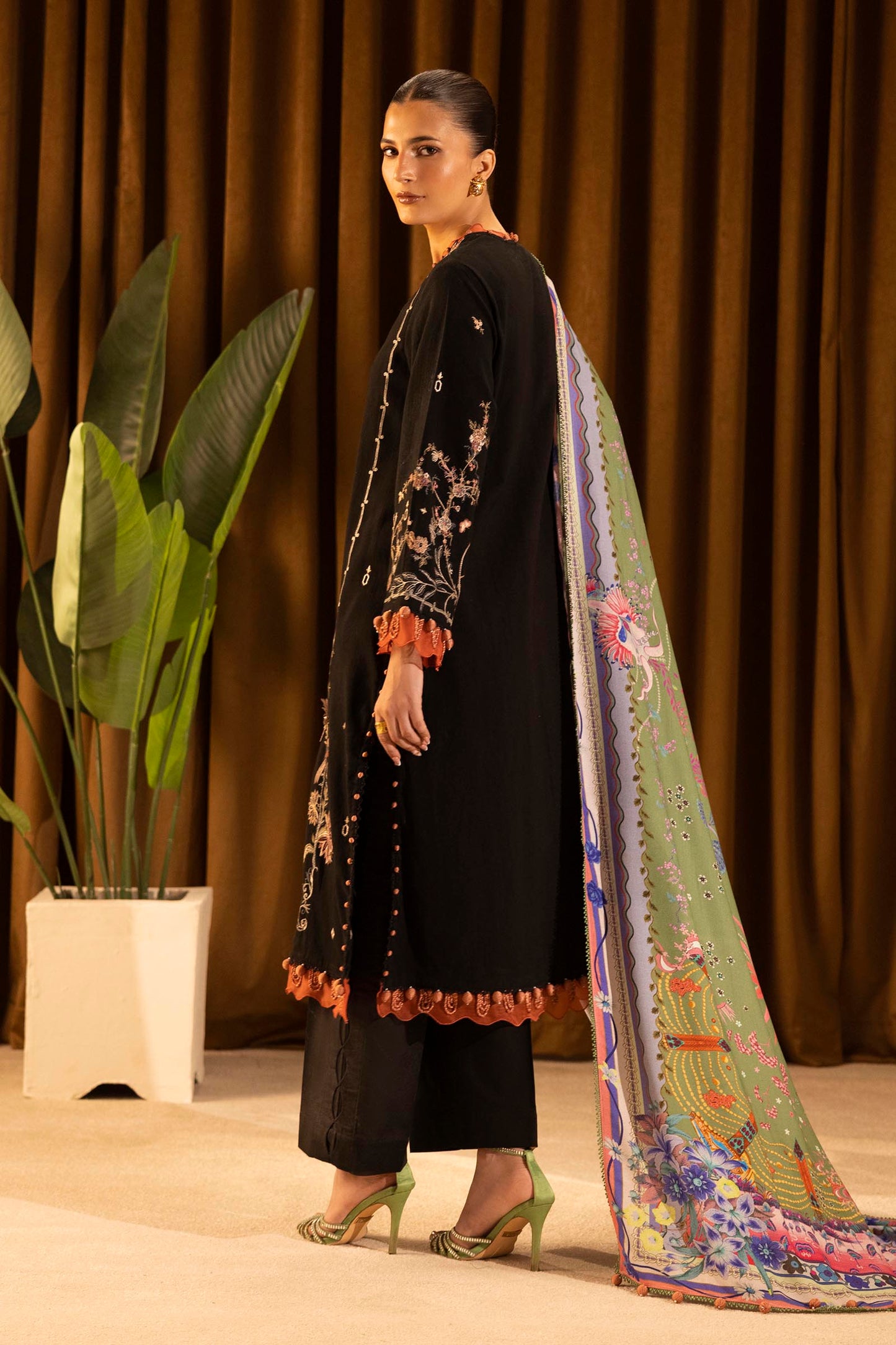 Sana Safinaz | Muzlin Winter 25 | M253-006A - Casual Dress - available at Maria Faisal in UK and USA.