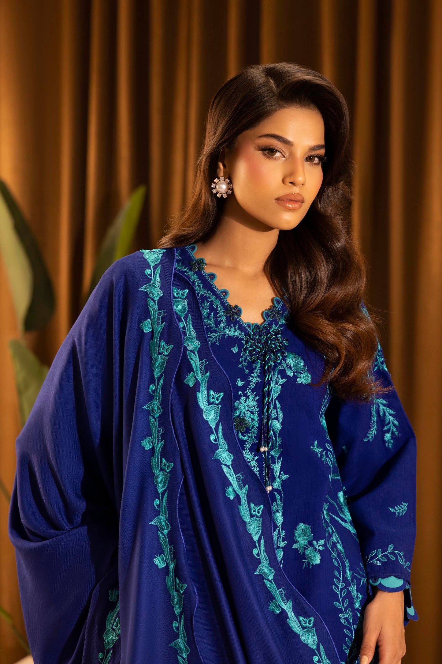 Sana Safinaz | Muzlin Winter 25 | 010B - Casual Dress - available at Maria Faisal in UK and USA.