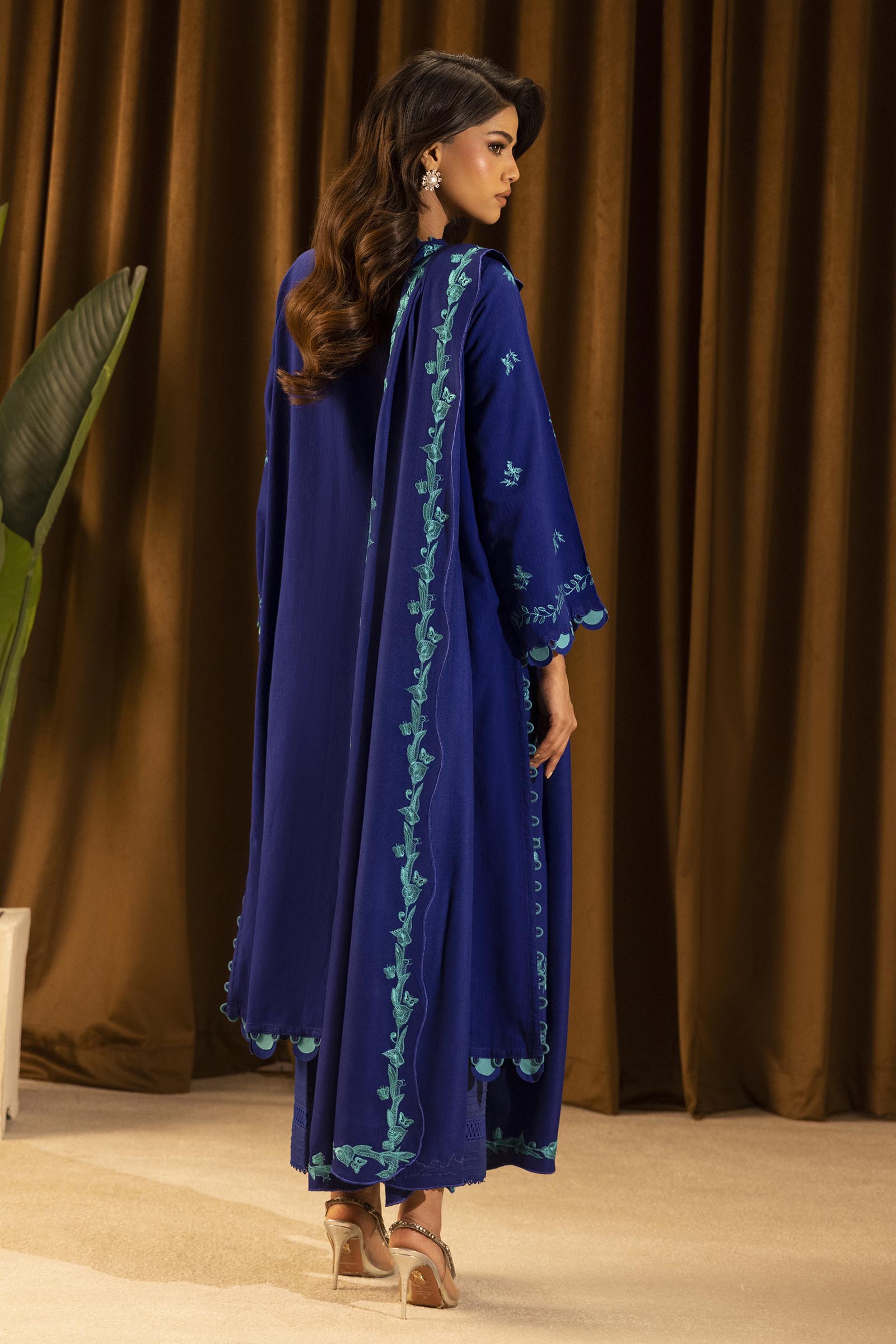 Sana Safinaz | Muzlin Winter 25 | 010B - Casual Dress - available at Maria Faisal in UK and USA.