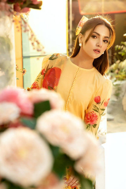 Maria B | M Basic Summer Lawn 25 | MB-CUS25-701A by Maria Faisal - Registered Vendor of : Maria B - type : Ladies Clothes - 100% original wedding dresses