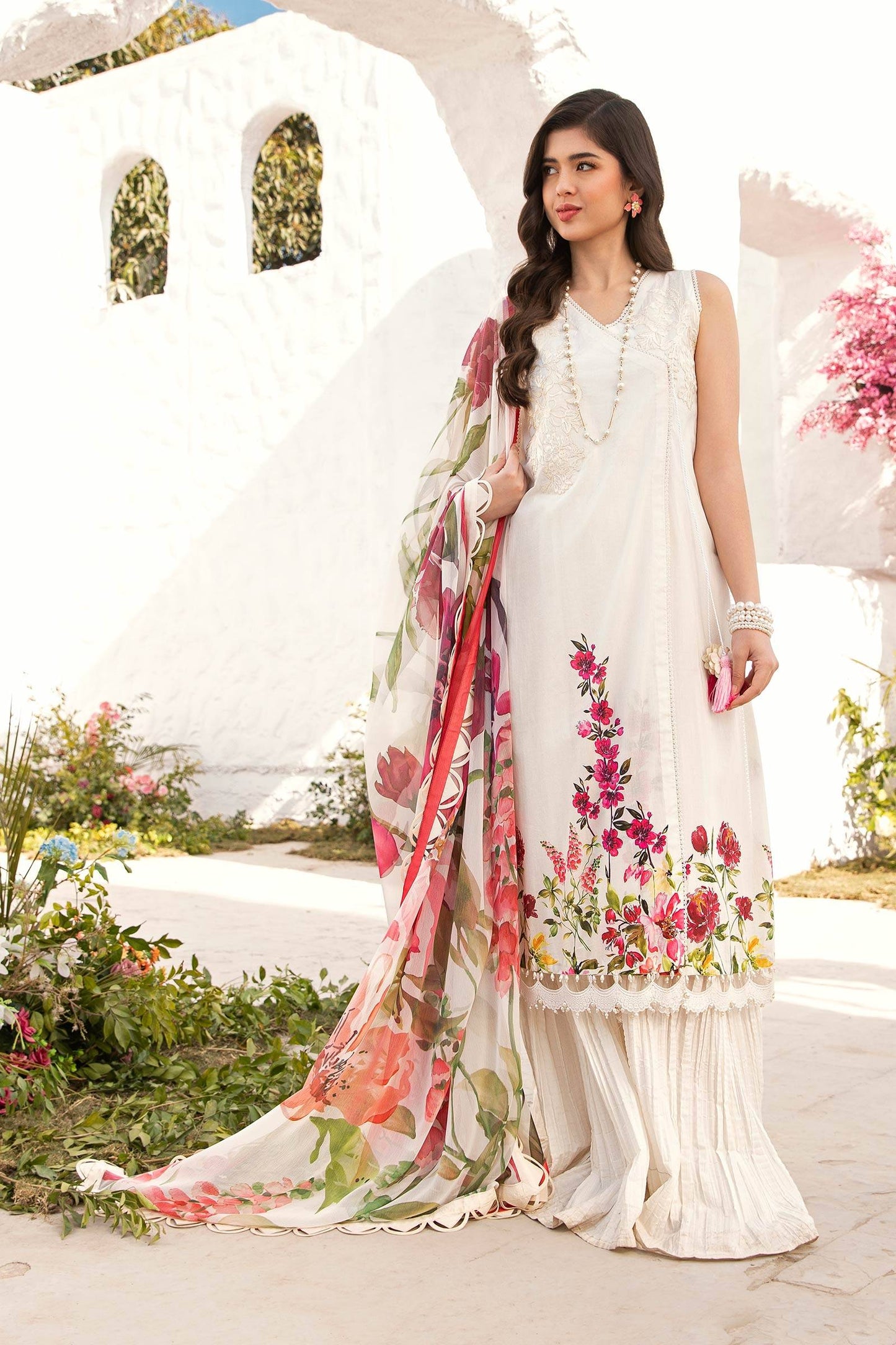 Maria B | M Basic Summer Lawn 25 | MB-CUS25-701B by Maria Faisal - Registered Vendor of : Maria B - type : Ladies Clothes - 100% original wedding dresses