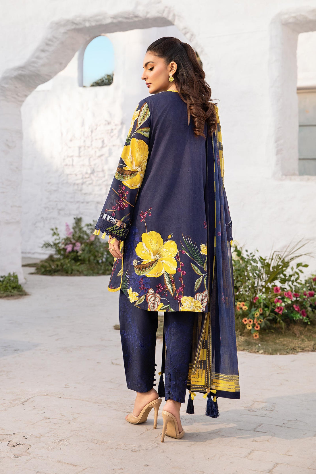 Maria B | M Basic Summer Lawn 25 | MB-CUS25-710B - Ladies Clothes - Maria Faisal
