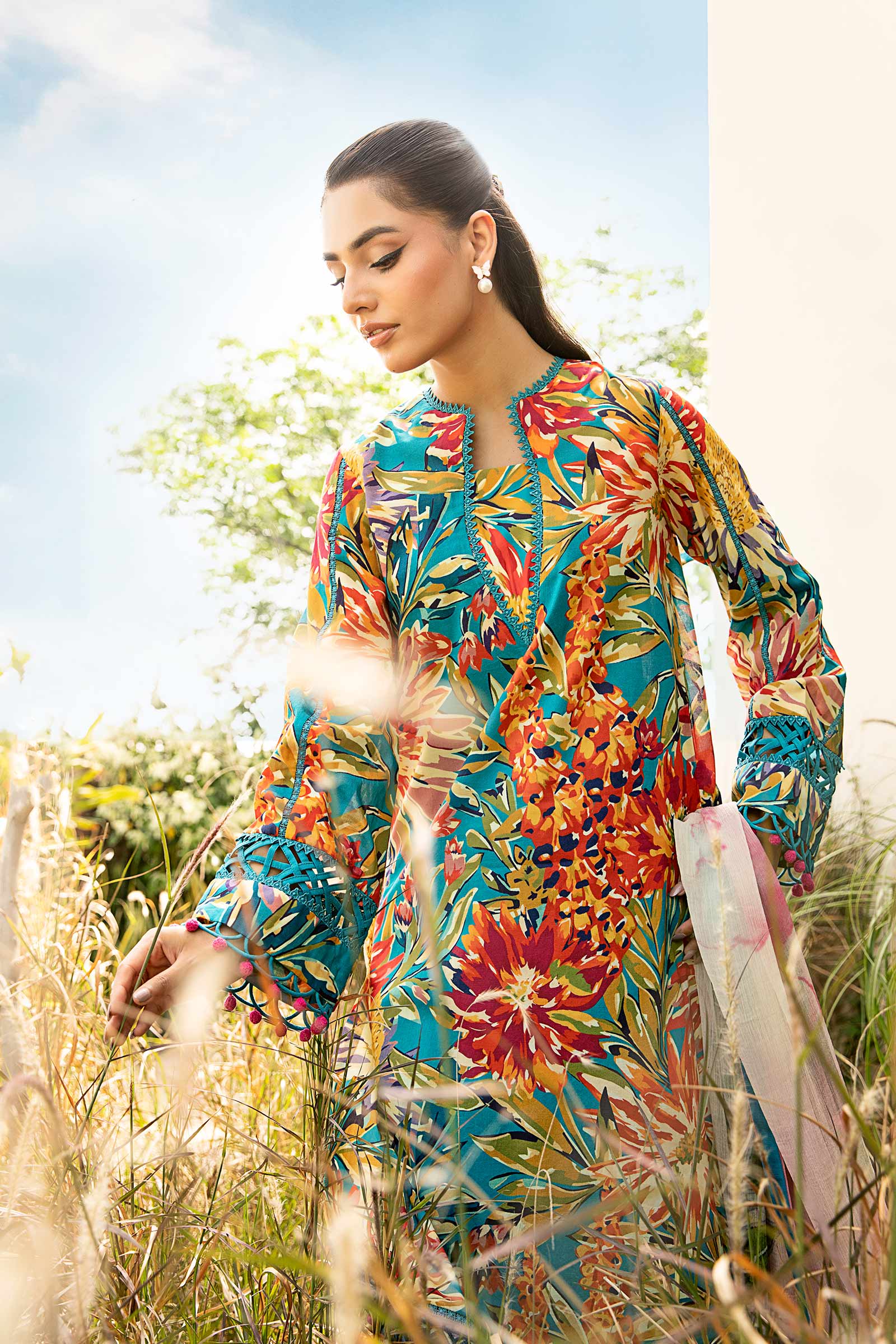 Maria B | Eid Basic Lawn | MB-CUS25-903A by Maria Faisal - Registered Vendor of : Maria B - type : Ladies Clothes - 100% original wedding dresses