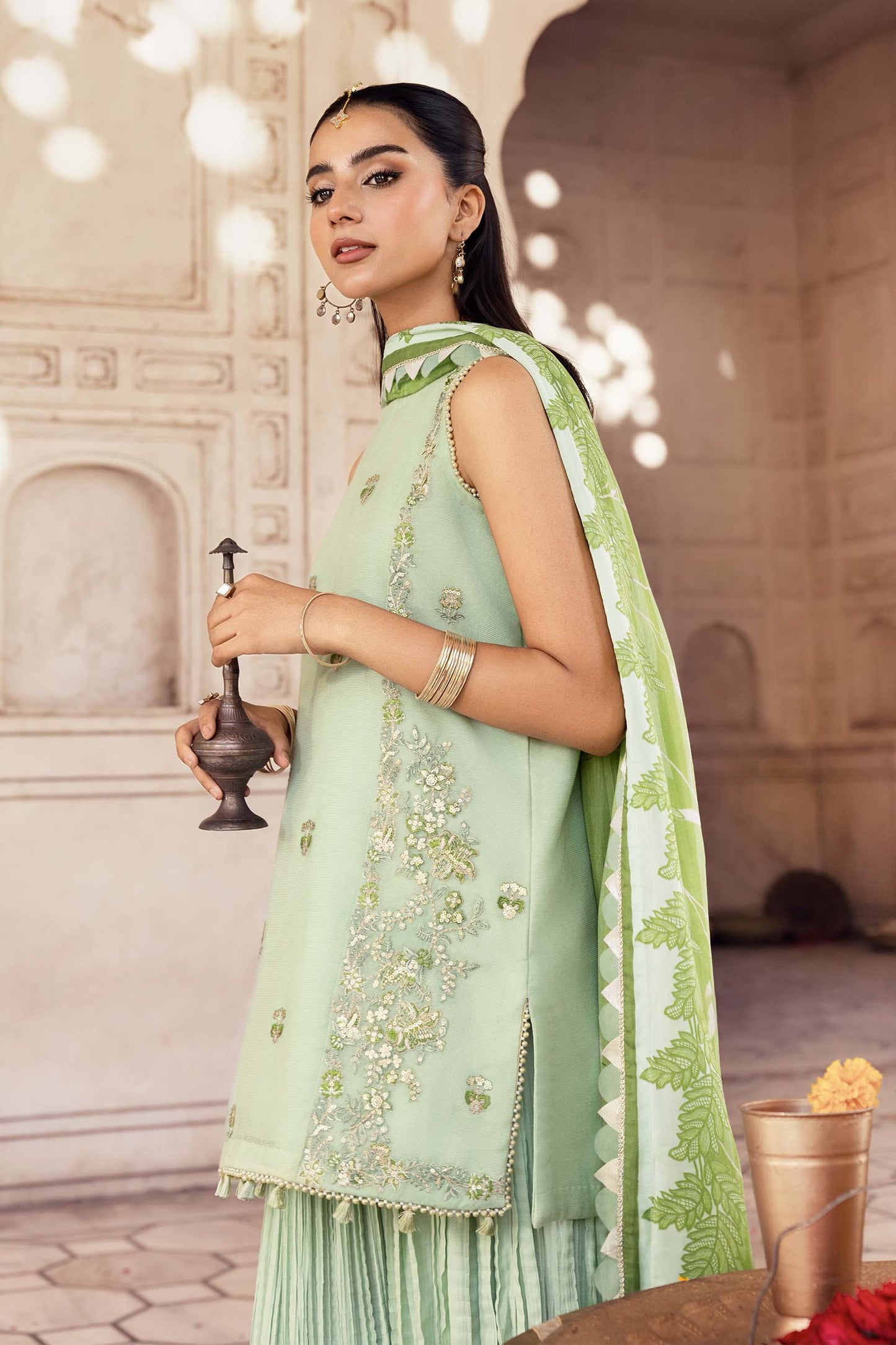 MB-FUS25-801 – authentic Pakistani dress from the Festive 25 collection for women in the UK