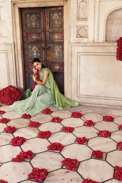 MB-FUS25-801 – authentic Pakistani dress from the Festive 25 collection for women in the UK