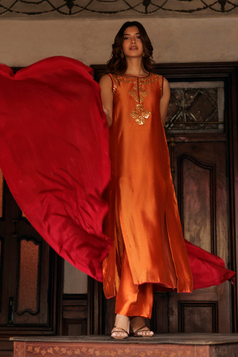 The Pink Tree Company | Yaadish Bakhair | Gulnaar - Ladies Clothes - Maria Faisal