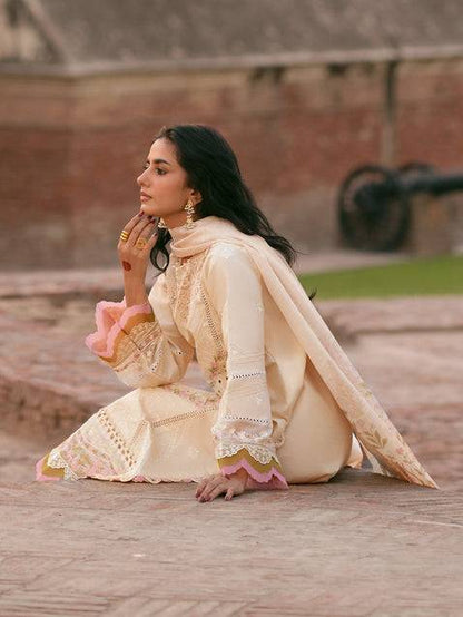 Parishay | Mastani Luxury Lawn 25 | MI - 06 by Maria Faisal - Registered Vendor of : Parishay - type : Ladies Clothes - 100% original wedding dresses