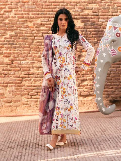 Parishay | Mastani Luxury Lawn 25 | MI - 10 by Maria Faisal - Registered Vendor of : Parishay - type : Ladies Clothes - 100% original wedding dresses