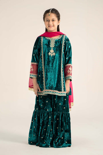 Maria B | 3 Piece Embroidered Velvet Suit | MKS-W24-16