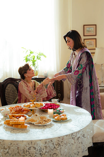 Mushq | Sunehri Resham Edit | SEEMA - Ladies Clothes 