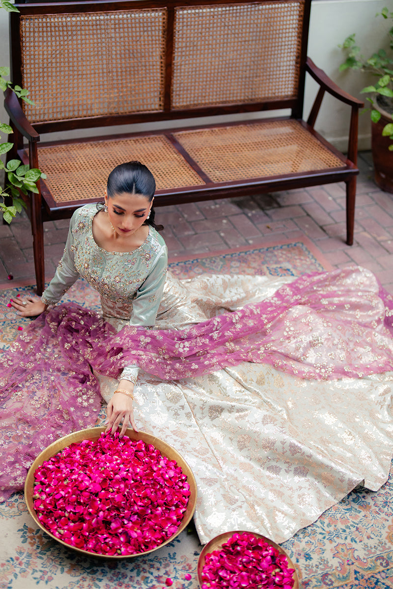 Mushq | Sunehri Resham Edit | ZIMA - Ladies Clothes 