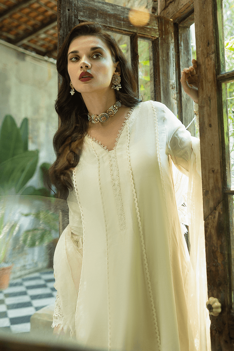 Mushq | Euphoria Eid Pret | Quinn by Maria Faisal - Registered Vendor of : Mushq - type : Ladies Clothes - 100% original wedding dresses