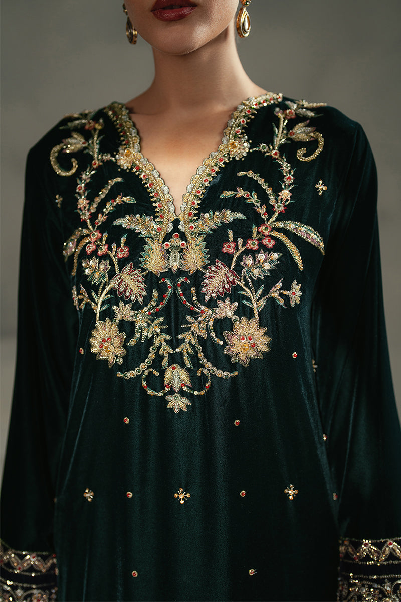 Mushq | Pret De Velours | AYREN - Ladies Clothes - Maria Faisal