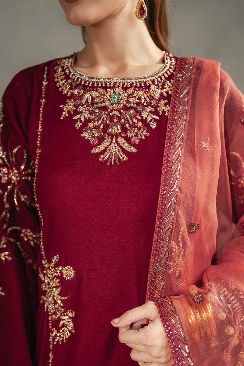 Mushq | Pret De Velours | VOILA - Ladies Clothes - Maria Faisal