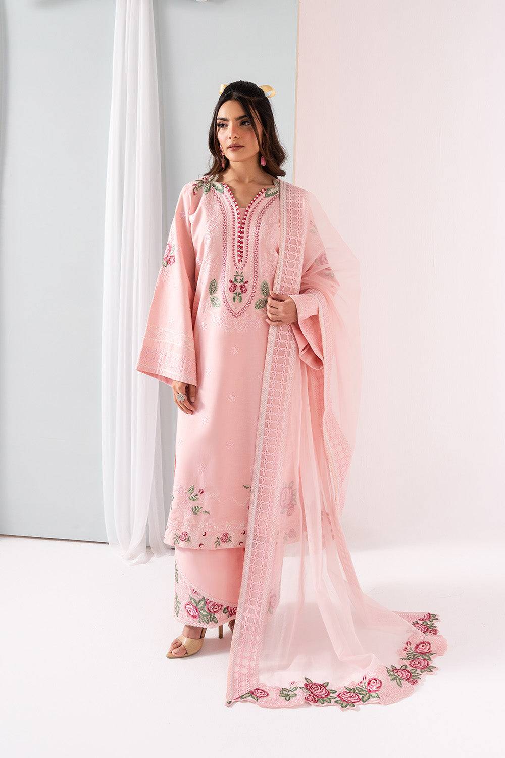 Maryum N Maria | Zuhur 25 | ZARI by Maria Faisal - Registered Vendor of : Maryum N Maria - type : Ladies Clothes - 100% original wedding dresses