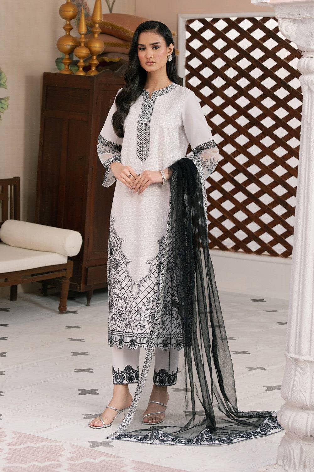 Maryum N Maria | Eid Luxury Lawn 25 | AZADEH - MS50147 by Maria Faisal - Registered Vendor of : Maryum N Maria - type : Ladies Clothes - 100% original wedding dresses