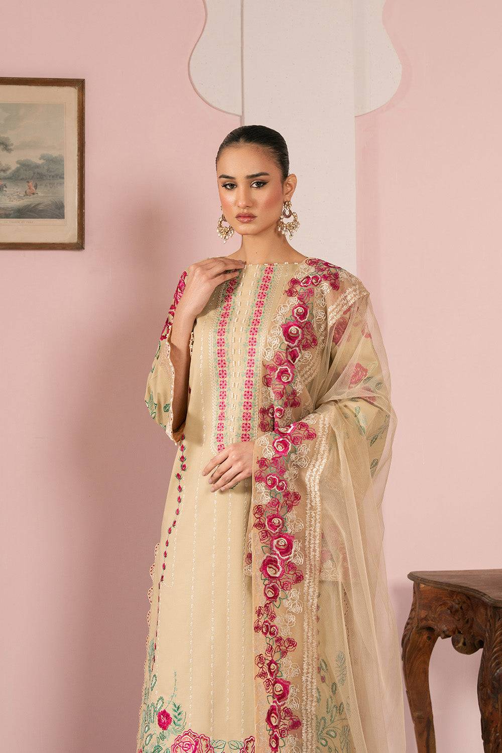 Maryum N Maria | Eid Luxury Lawn 25 | ANOOSHEH - MS50164 by Maria Faisal - Registered Vendor of : Maryum N Maria - type : Ladies Clothes - 100% original wedding dresses