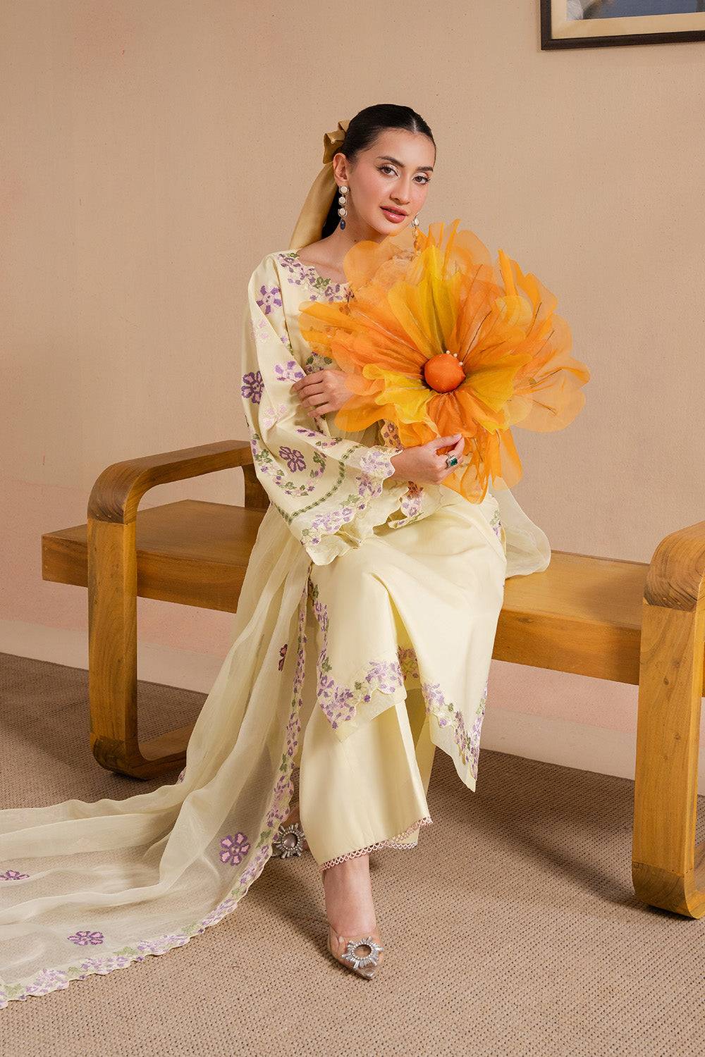 Maryum N Maria | Belle Pret | LUSH - MS50175 by Maria Faisal - Registered Vendor of : Maryum N Maria - type : Ladies Clothes - 100% original wedding dresses