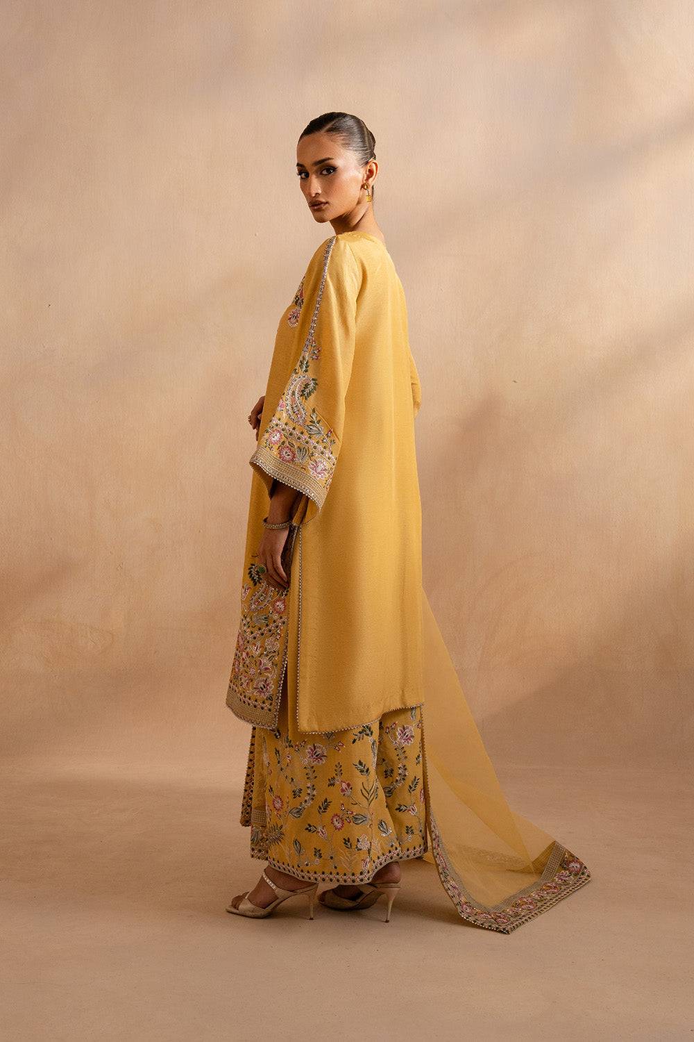 Maryum N Maria | Dhahab 25 |DIANA - MS50263 by Maria Faisal - Registered Vendor of : Maryam N Maria - type : Ladies Clothes - 100% original wedding dresses