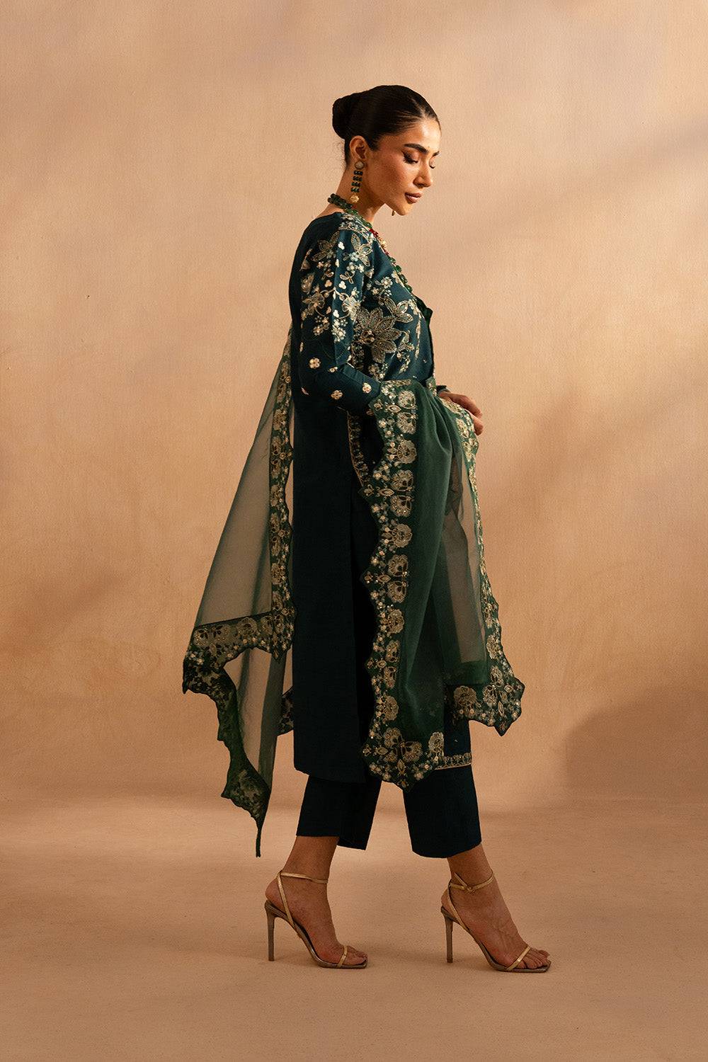 Maryum N Maria | Dhahab 25 | DYLAN - MS50265 by Maria Faisal - Registered Vendor of : Maryam N Maria - type : Ladies Clothes - 100% original wedding dresses