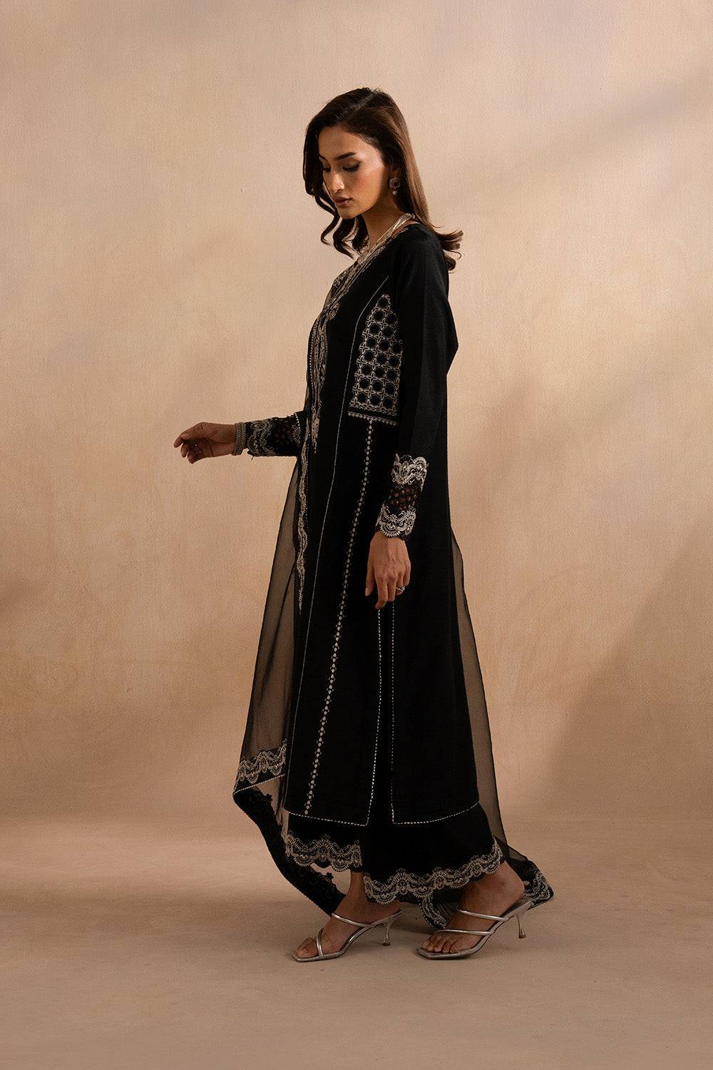 Maryum N Maria | Dhahab 25 | SIERRA - MS50266 by Maria Faisal - Registered Vendor of : Maryam N Maria - type : Ladies Clothes - 100% original wedding dresses