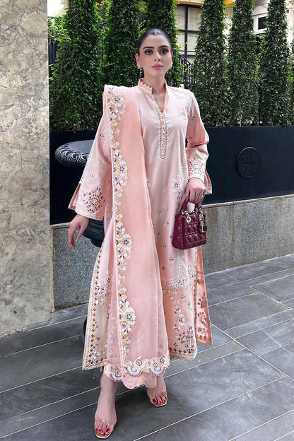 Maryam N Maria | Elara 25 | TROPICAL BUD - MS50363 by Maria Faisal - Registered Vendor of : Maryam N Maria - type : Ladies Clothes - 100% original wedding dresses