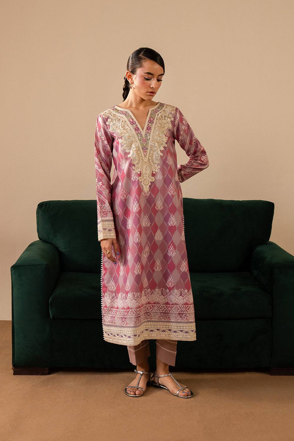 Maryum N Maria | Floren Lawn | LUNA by Maria Faisal - Registered Vendor of : Maryum N Maria - type : Ladies Clothes - 100% original wedding dresses
