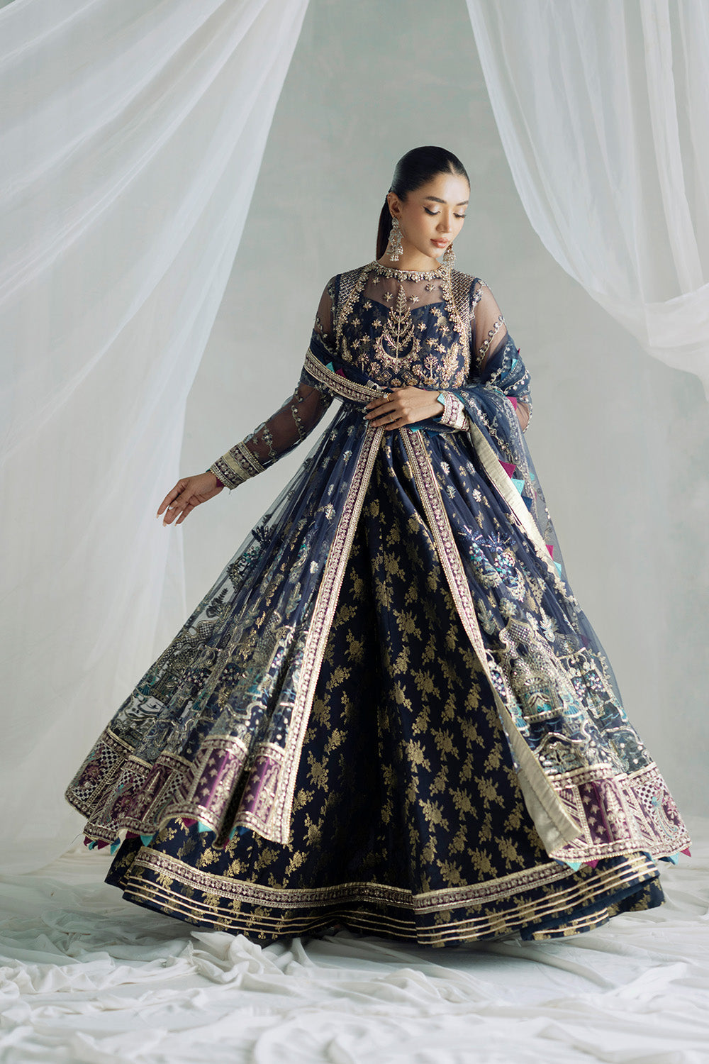 AARUTHIRA - MSS5854 – authentic Pakistani dress from the Serene Wedding Dresses collection for women in the UK