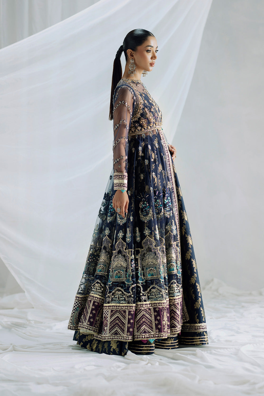 AARUTHIRA - MSS5854 – authentic Pakistani dress from the Serene Wedding Dresses collection for women in the UK