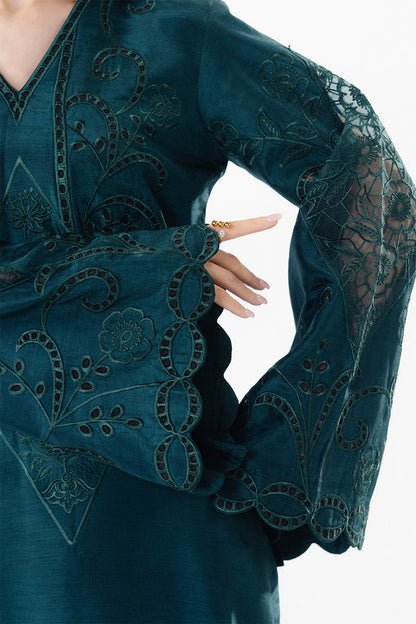 Maryum N Maria | Noura Luxe Pret | ZORA - MSS5986 - Formal Dress - available at Maria Faisal in UK and USA.