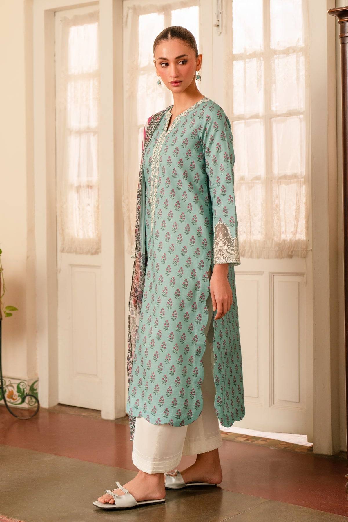 Xenia Formals | Summer Away 25 | ANNECY - B by Maria Faisal - Registered Vendor of : Xenia Formals - type : Ladies Clothes - 100% original wedding dresses